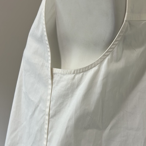 TORY BURCH White Marguerite Shell Sleeveless Top Decorative Buttons Shirt Sz 4 - Picture 7 of 13